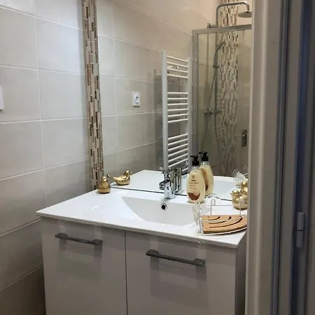Apartmán Superbe F2 Neuf En Plein Centre Ville